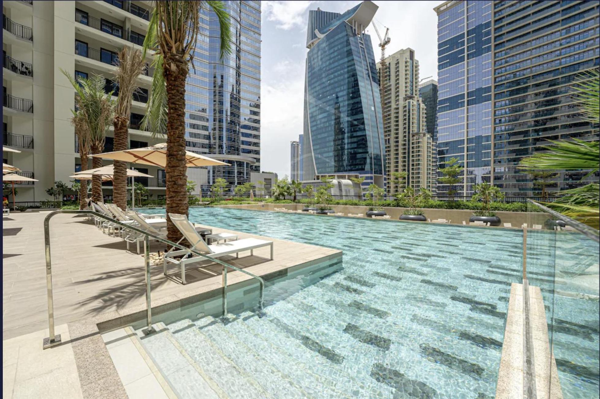 New 1br, Burj Khalifa View, Floor, 8min To Mall Апартаменти
